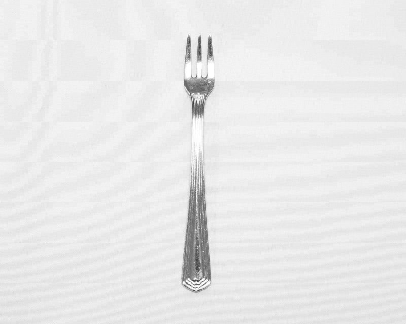 Chester Stainless Oyster/Fish Fork | Premium Rental