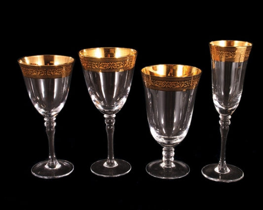 Magnificence Glassware | Premium Rental