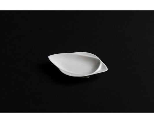 White Diamond Tasting Plate 7"X5" | Premium Rental